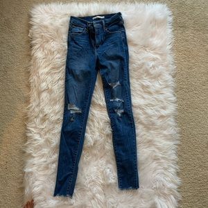 Levi’s 720 Skinny Jeans